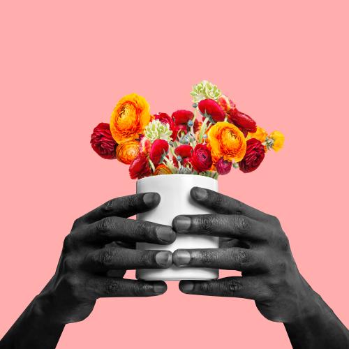manos y flores