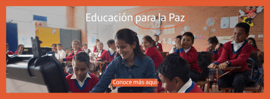 Profuturo foto de niños estudiando en un salón de clases
