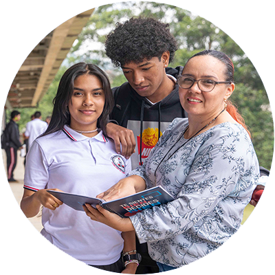 Estudiantes y docentes