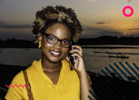 Mujer hablando por celular Colombia_Aprende